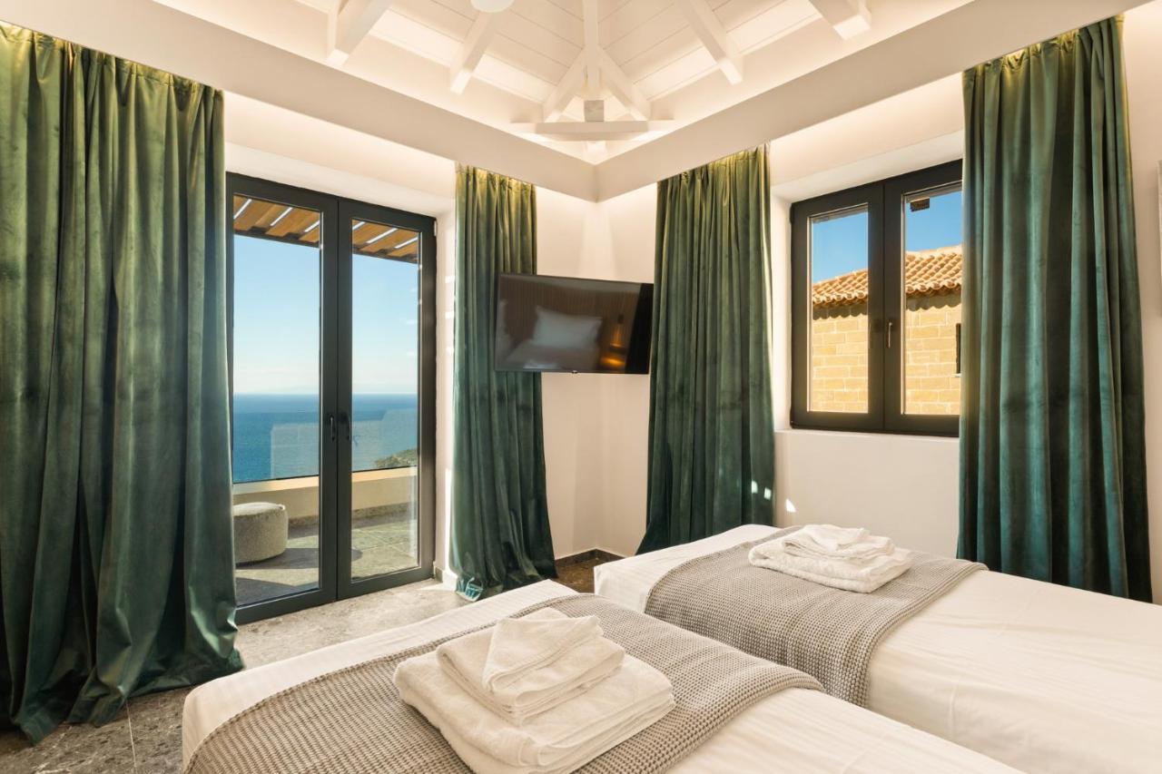Mani Theasis Villa Stoupa Luaran gambar